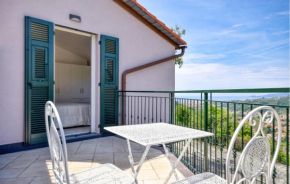 Awesome Home In Cogorno With House Sea View